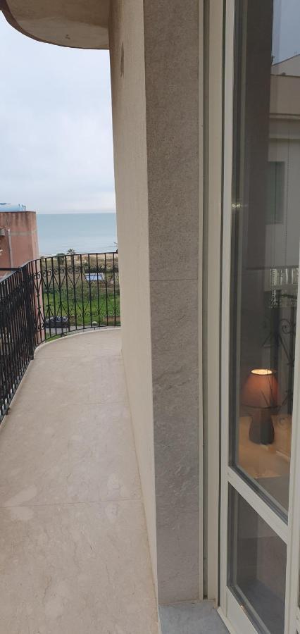 Lindos Bed & Breakfast Gela Exterior foto